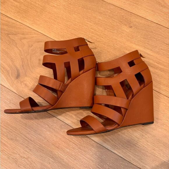 Cognac Brown BCBGeneration Maya Wedge Sandal Sz 8 - Picture 9 of 10